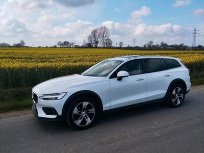 Volvo V60 CC