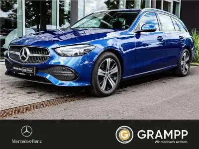 Gebraucht Mercedes C220 Advanced 197 PS (144 kW) 2025 Blau Kombi