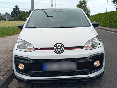 VW up!