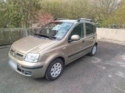 Gebraucht Fiat Panda 69 PS (50 kW) 2011 Gold Kleinwagen