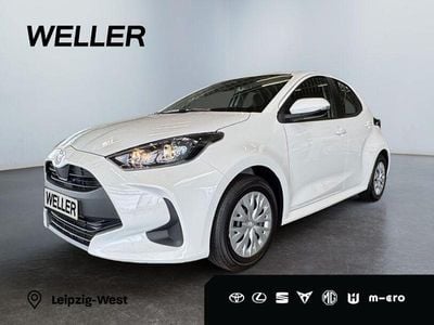 Neu Toyota Yaris Hybrid Team 116 PS (85 kW) 2025 Grau Kleinwagen