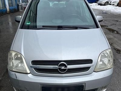 Gebraucht Opel Meriva 105 PS (77 kW) 2003 Silber Van / Kleinbus