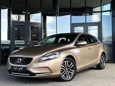 Gebraucht Volvo V40 Summum 190 PS (139 kW) 2014 Braun Limousine