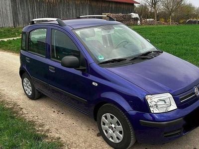 Gebraucht Fiat Panda 60 PS (44 kW) 2010 Blau Kleinwagen