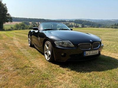 Second-hand BMW Z4 Sport Line 231 CP (169 kW) 2005 Negru Cabrio