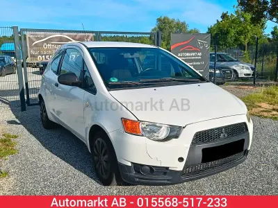 Gebraucht Mitsubishi Colt 96 PS (70 kW) 2009 Weiß Kleinwagen