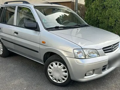 Gebraucht Mazda Demio Exclusive 75 PS (55 kW) 2001 Silber Kleinwagen
