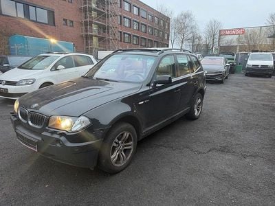 Schwarz Gebraucht 2005 BMW X3 SUV | 2.700 € (Fairer Preis)