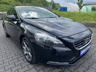 Gebraucht Volvo V40 Ocean Race 245 PS (180 kW) 2015 Schwarz Limousine