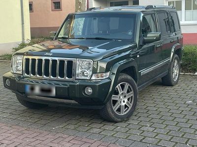 Gebraucht Jeep Commander Overland 218 PS (160 kW) 2009 Grün SUV