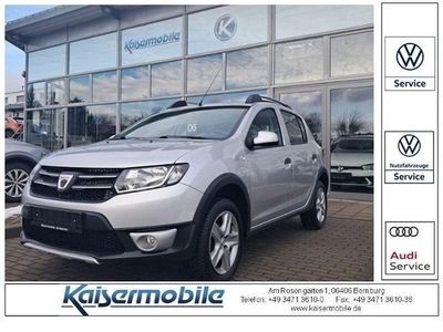 Silber Gebraucht 2014 Dacia Sandero Prestige Limousine | 7.489 € (Fairer Preis)