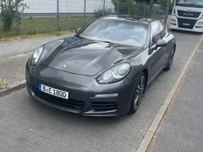 Gebraucht Porsche Panamera S 420 PS (308 kW) 2014 Grau Kleinwagen