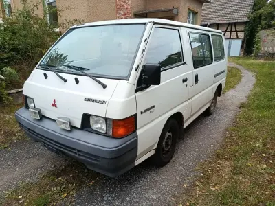 Gebraucht Mitsubishi L300 90 PS (66 kW) 1990 Weiß Van / Kleinbus