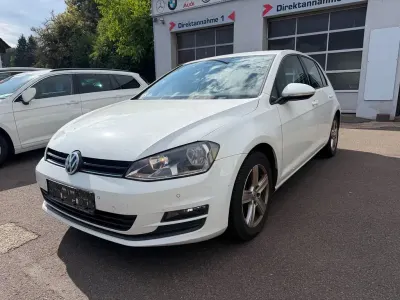 Gebraucht VW Golf VII Comfortline 150 PS (110 kW) 2016 Weiß Limousine