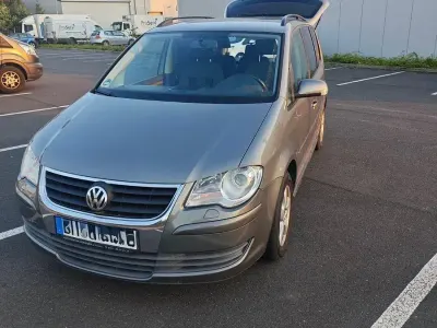 Gebraucht VW Touran United 140 PS (102 kW) 2009 Grau Van / Kleinbus