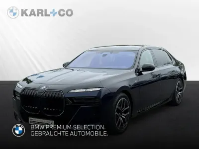 Gebraucht BMW 740 Executive 299 PS (219 kW) 2025 Blau Limousine