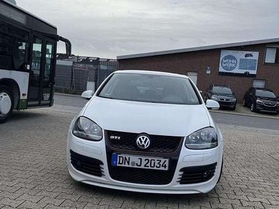 Weiß Gebraucht 2008 VW Golf VI GT Kleinwagen | 3.000 €