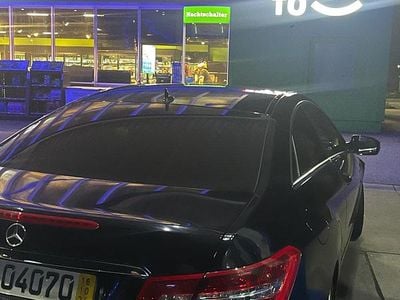 Gebraucht Mercedes E350 231 PS (169 kW) 2010 Schwarz Coupé