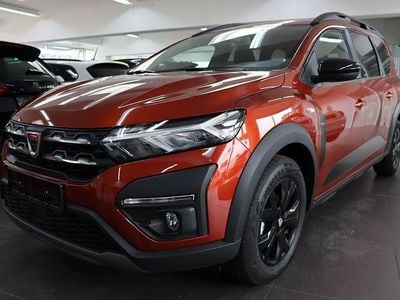 Usata Dacia Jogger 101 CV (74 kW) 2022 Marrone Monovolume