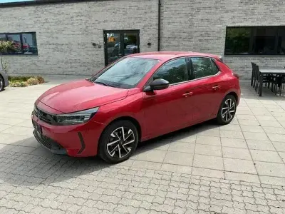 Gebraucht Opel Corsa GS Line 102 PS (75 kW) 2025 Rot Kleinwagen