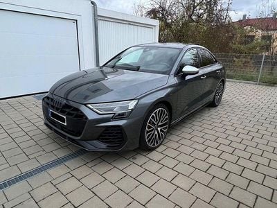Gebraucht Audi S3 Ambiente 333 PS (244 kW) 2024 Grau Limousine
