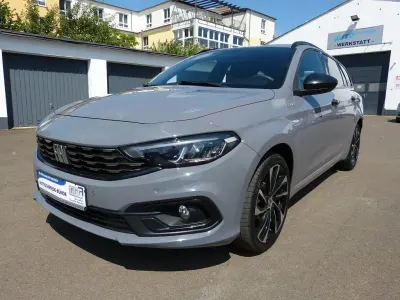 Gebraucht Fiat Tipo Sport 101 PS (74 kW) 2021 Grau Limousine