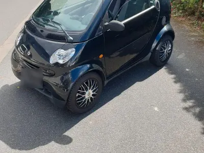Gebraucht Smart ForTwo Coupé 61 PS (44 kW) 2005 Schwarz Coupé