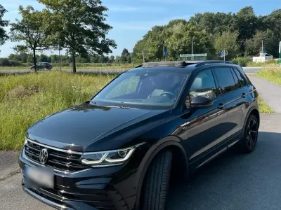 Gebraucht VW Tiguan Black Edition 150 PS (110 kW) 2022 Schwarz SUV
