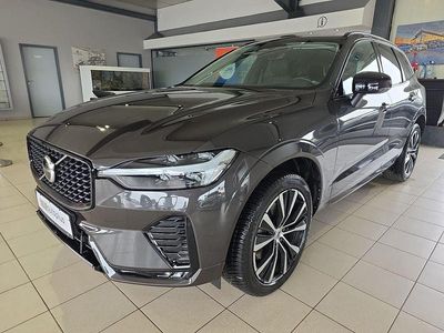 Gebraucht Volvo XC60 Ultimate 197 PS (144 kW) 2022 Grau SUV