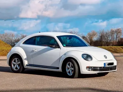 Używany VW Beetle 200 KM (147 kW) 2012 Biały Hatchback