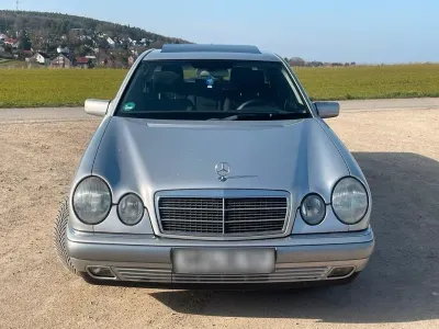 Gebraucht Mercedes E200