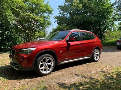 gebraucht BMW X1 xDrive20i mit Pano Xenon 8-fach Alu Topzustand