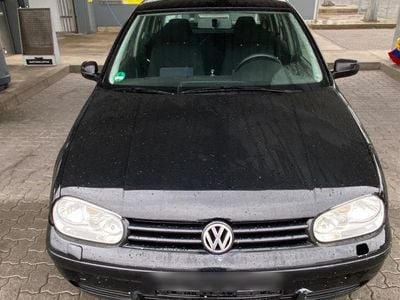 VW Golf IV