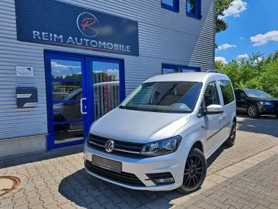 Gebraucht VW Caddy Trendline 102 PS (75 kW) 2016 Silber Van / Kleinbus