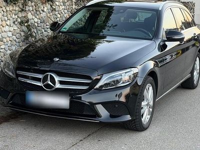 Gebraucht Mercedes C220 194 PS (142 kW) 2020 Schwarz Kombi