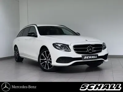 Gebraucht Mercedes E220 Avantgarde 194 PS (142 kW) 2019 Weiß Limousine
