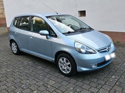 Second-hand Honda Jazz 83 CP (61 kW) 2008 Albastru Hatchback