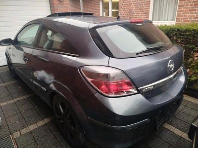 Gebraucht Opel Astra GTC 105 PS (77 kW) 2007 Grau Coupé
