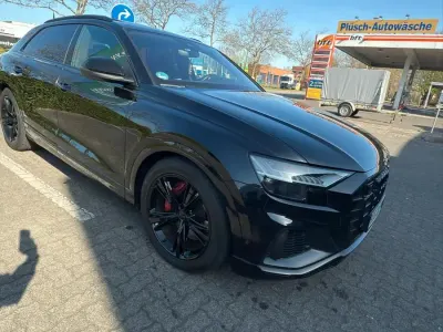 Gebraucht Audi SQ8 Comfort 435 PS (319 kW) 2019 Schwarz SUV