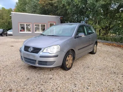 Occasion VW Polo Trendline 69 ch (50 kW) 2009 Argent Citadine