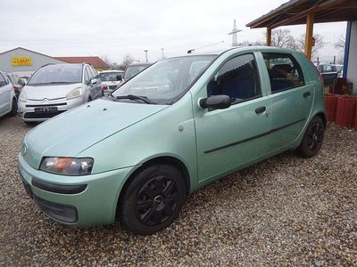 Grün Gebraucht 2002 Fiat Punto Kleinwagen | 350 € (Superpreis)