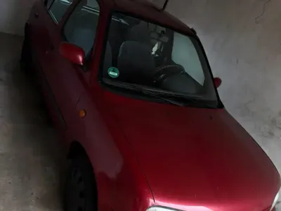 Gebraucht Nissan Micra 74 PS (54 kW) 1995 Rot Kleinwagen