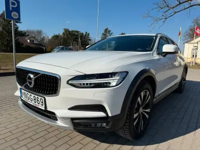 Gebraucht Volvo V90 CC 190 PS (139 kW) 2017 Weiß Kombi