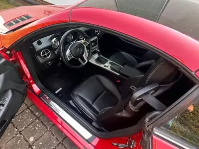 Gebraucht Mercedes SLK250 204 PS (150 kW) 2013 Rot Cabrio