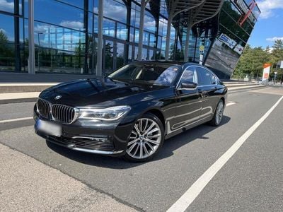 BMW 730