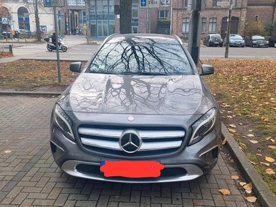 Mercedes GLA250