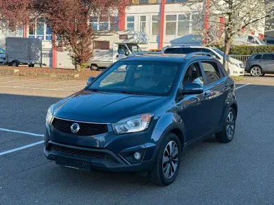 Usata SsangYong Korando 175 CV (128 kW) 2014 Blu SUV