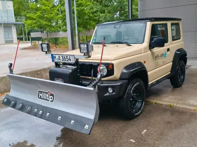 Gebraucht Suzuki Jimny 102 PS (75 kW) 2023 Beige SUV