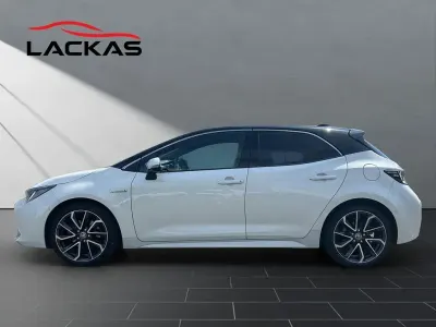 Gebraucht Toyota Corolla Hybrid Lounge 184 PS (135 kW) 2020 Weiß Limousine