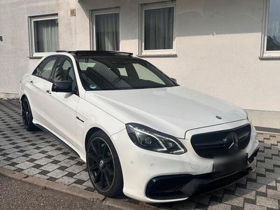 Mercedes E63 AMG